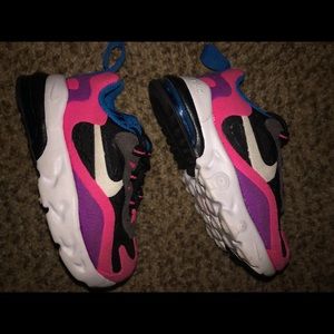 air7c nike pink